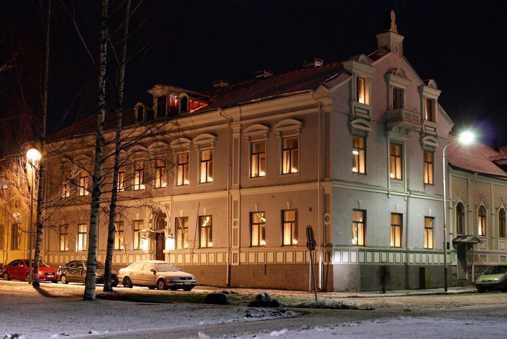 Taloyhtiön talvikunnossapito